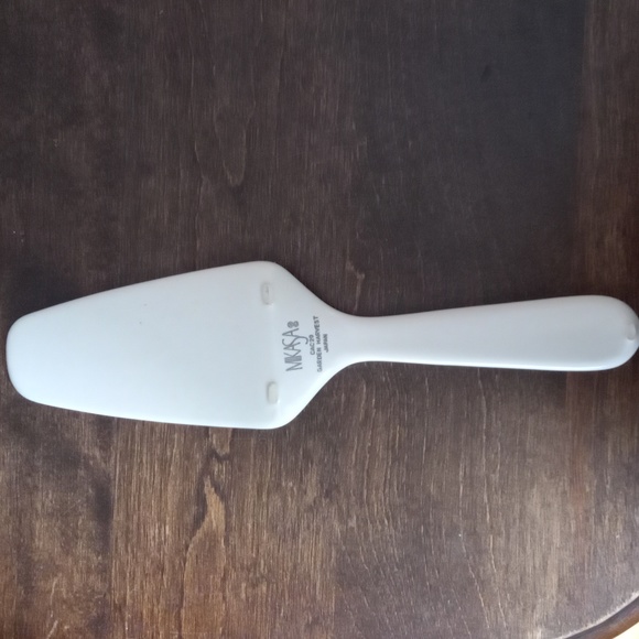 Mikasa Garden Harvest cake / pie server - Picture 3 of 4